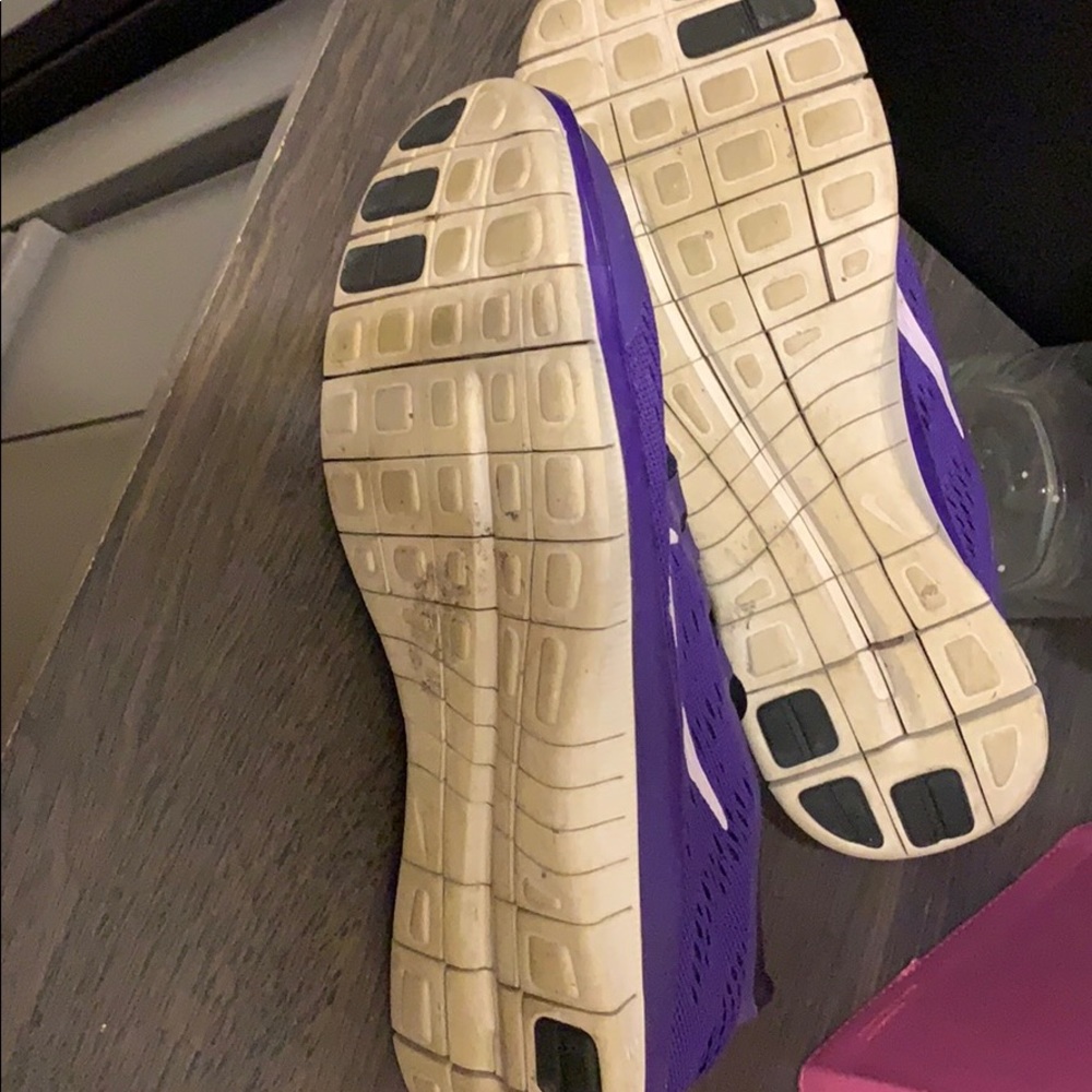 Nike frees - Picture 3 of 4
